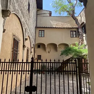 https://acacia-your-home-in-florence.it-tuscanyhotel.com